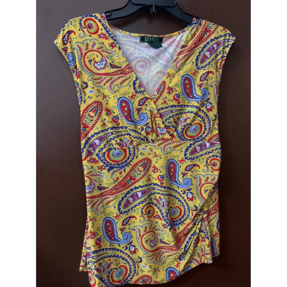 Woman's blouse